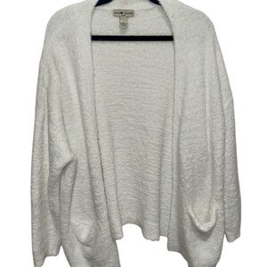 Love Tree Women's White Sweater